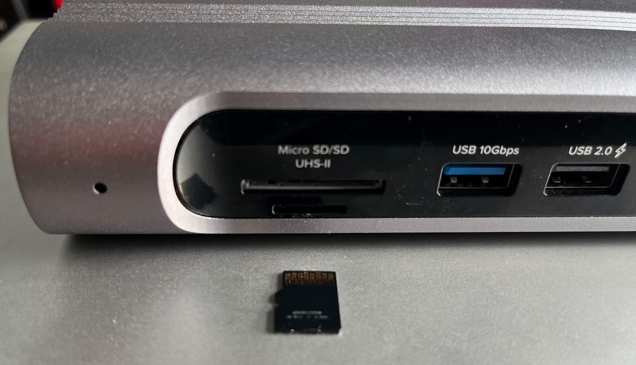 tbt4-udz microsd card not inserted label down