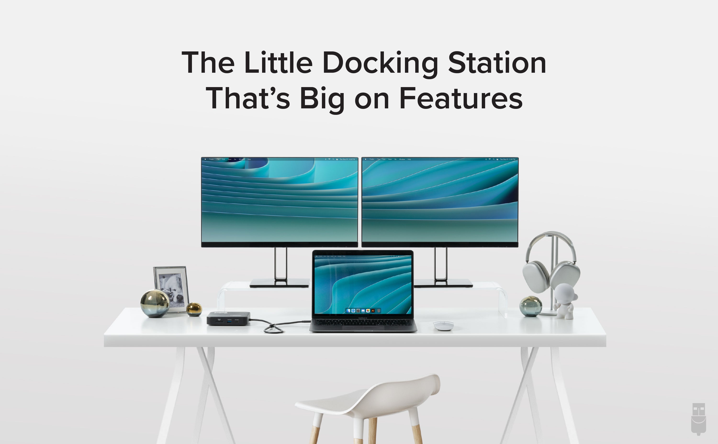 USBC-6950PDZ on desk with notebook computer and two Displays, text: the little docking station that's big on features